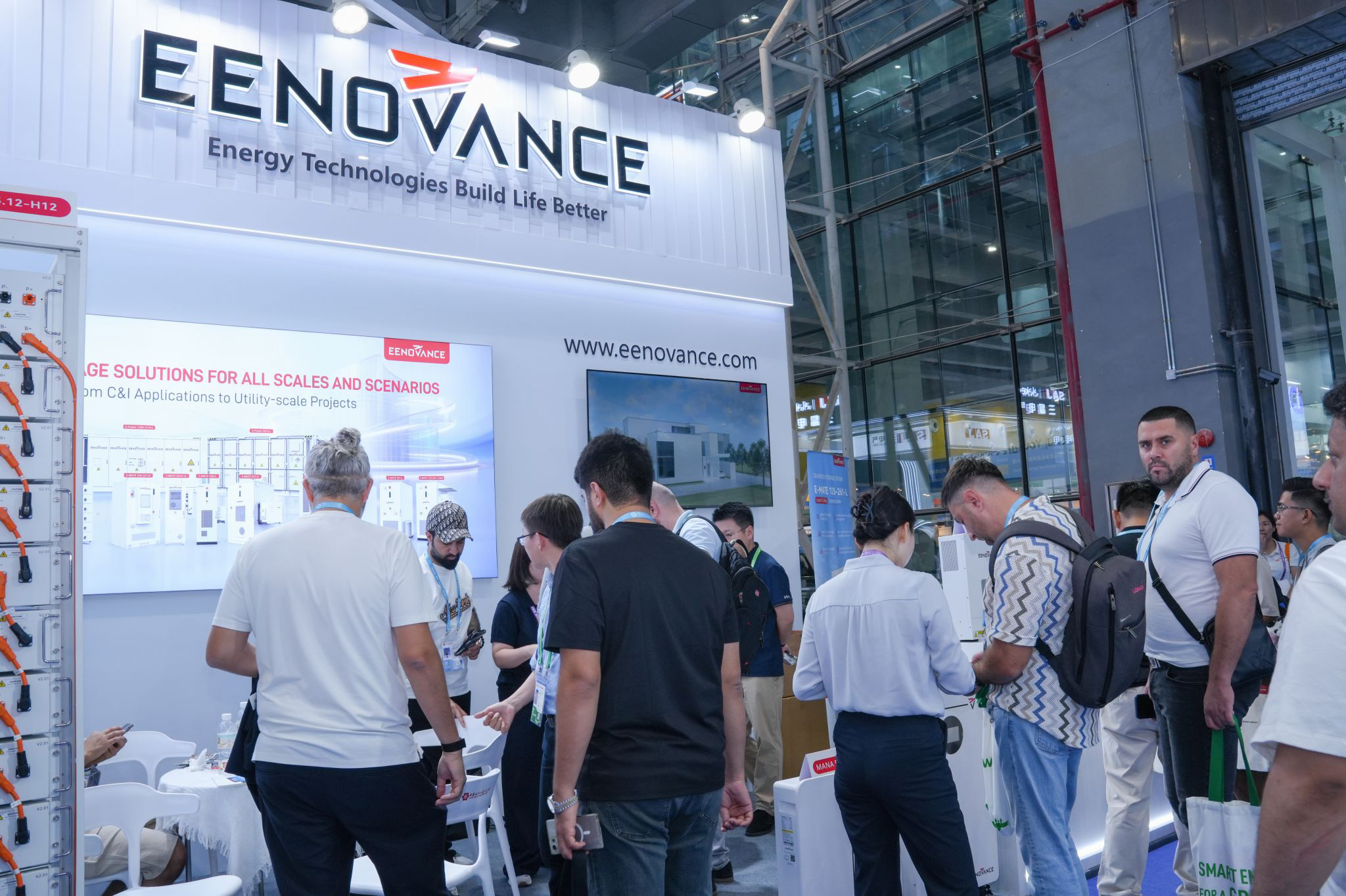 EENOVANCE tijdens de 140e Canton Fair